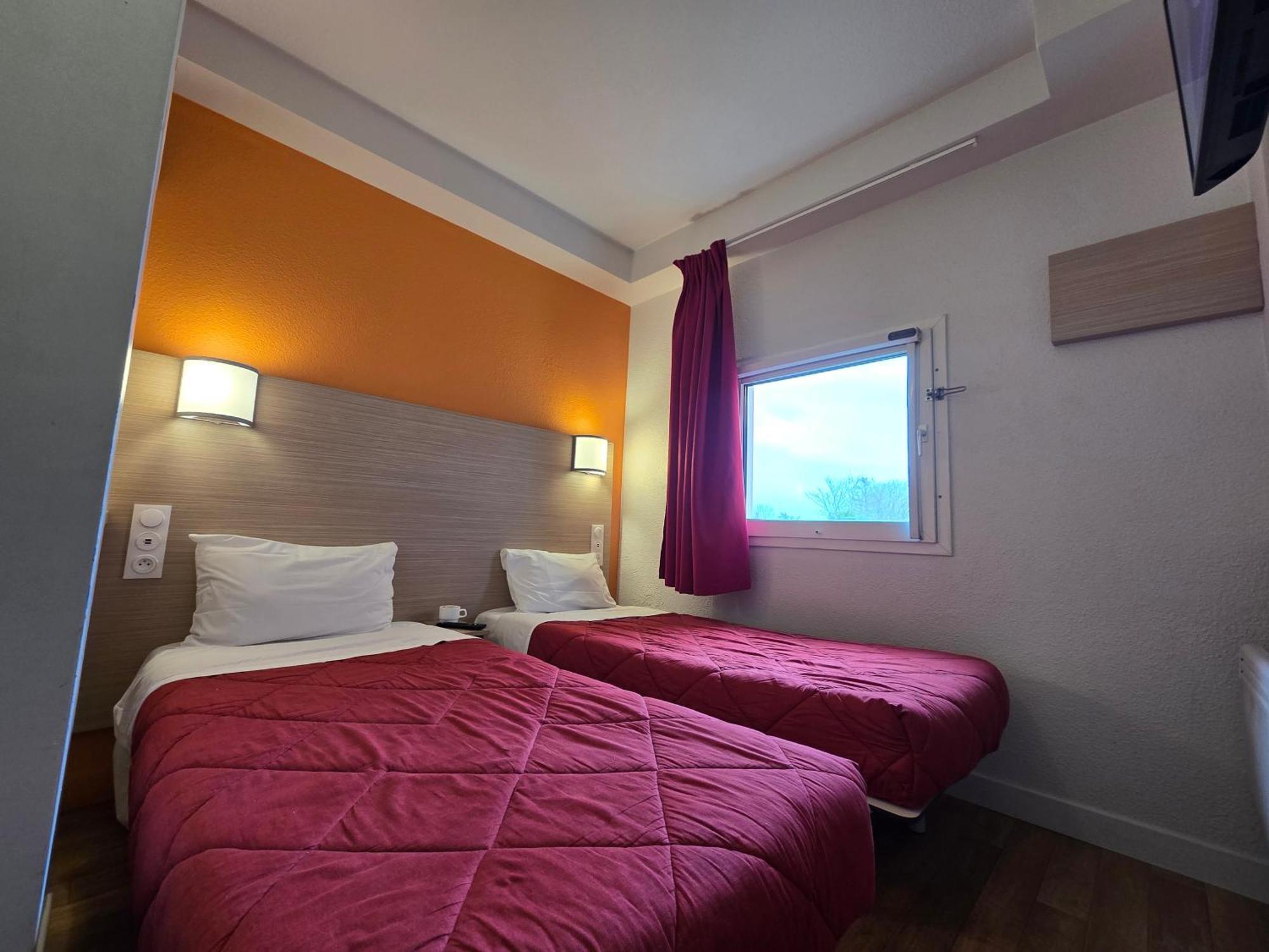Hotel Premiere Classe Evry Sud - Mennecy *