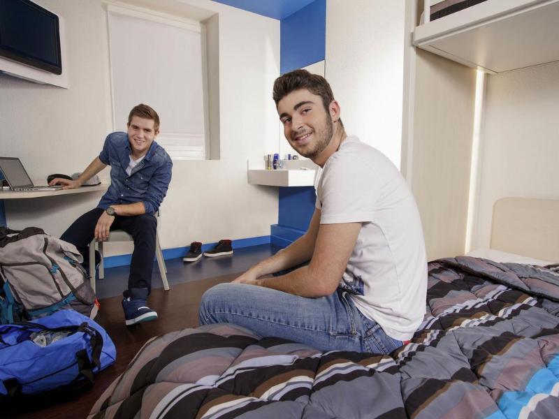 Hotel Premiere Classe Evry Sud - Mennecy *